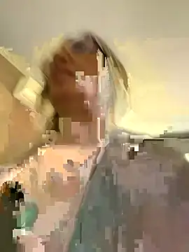 Snapshot of casalinga88 chatting on 04.16.26 casalinga88 online show from 04.16.26