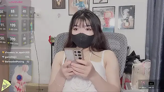 Berrysweet 68 online show from 03.14.25