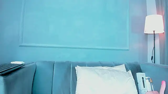 Snapshot of Amykord chatting on 03.13.25 Amykord online show from 03.13.25