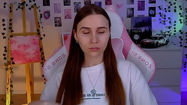 AliceCharmy online show from 02.03.25