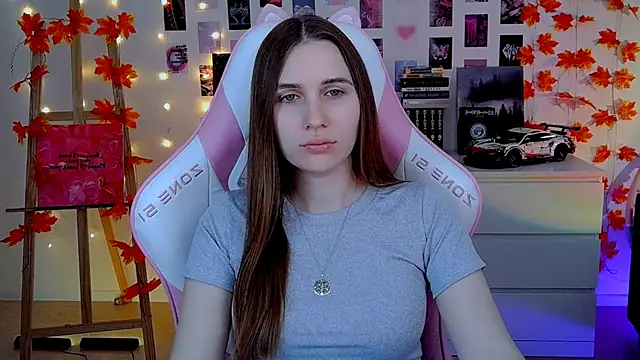 AliceCharmy online show from 11.10.25