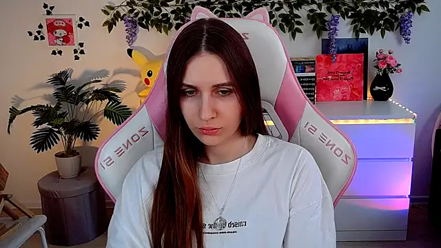 AliceCharmy online show from 04.11.26