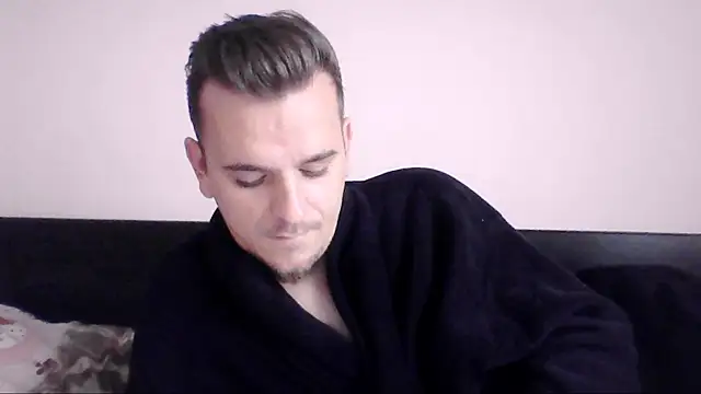 Huge cock22cm online show from 10.03.25