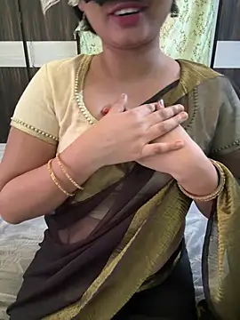 Snapshot of Magical-Couple-telugu chatting on 12.29.24 Magical-Couple-telugu online show from 12.29.24