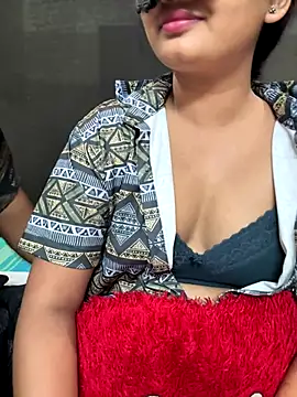 Snapshot of Magical-Couple-telugu chatting on 10.12.25 Magical-Couple-telugu online show from 10.12.25