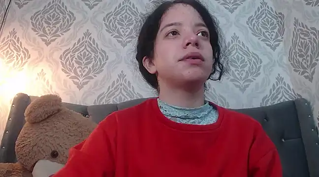 EmmaCowperr online show from 03.04.25