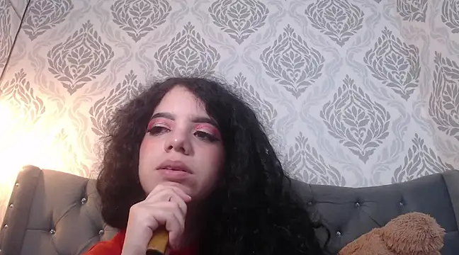 EmmaCowperr online show from 03.10.25