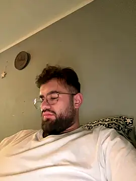 Snapshot of yxssxn24403 chatting on 10.14.25 yxssxn24403 online show from 10.14.25