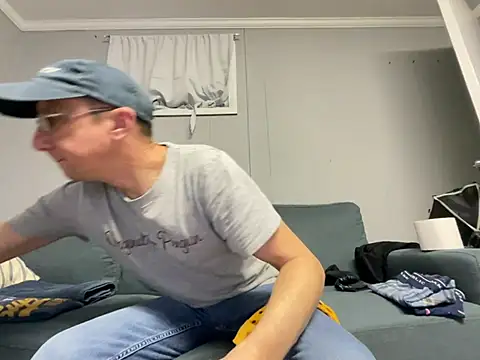 mouser21212 online show from 02.27.25