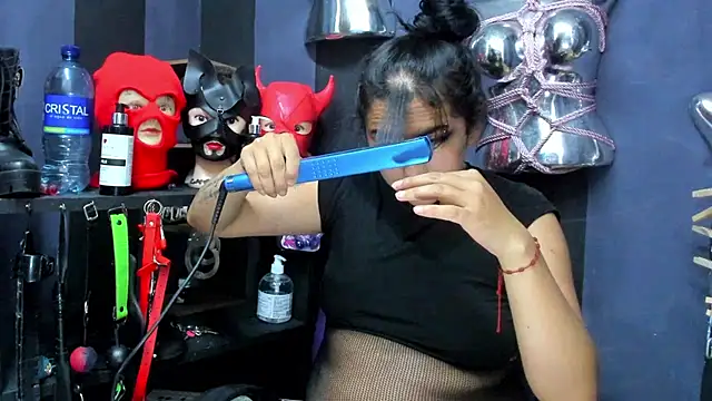 LucyStrike  online show from 03.05.25