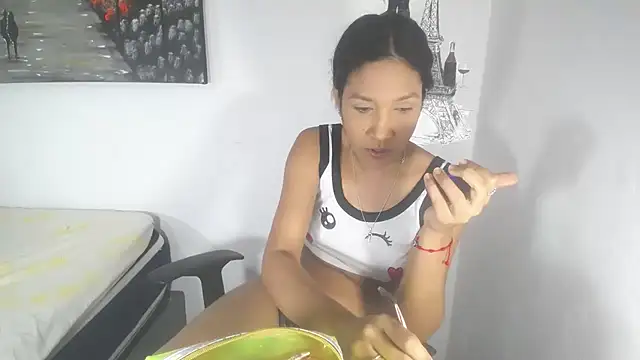 KamileLatinasexy online show from 02.27.26