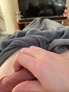 Snapshot of HannesDicks chatting on 01.02.25 HannesDicks online show from 01.02.25