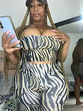 Alishagoddes online show from 02.22.26