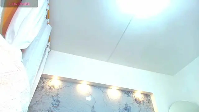 Snapshot of Natasha_Colins1 chatting on 02.26.25 Natasha Colins1 online show from 02.26.25