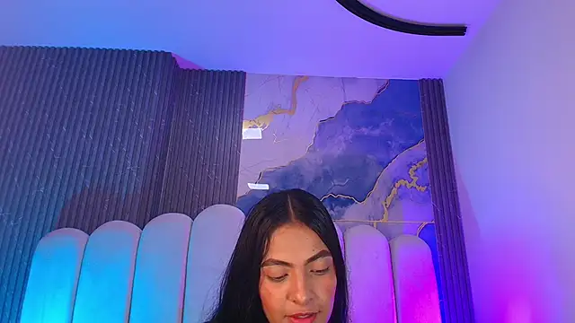 hot dione online show from 12.17.25