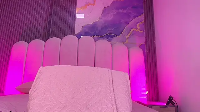 hot dione online show from 01.08.26