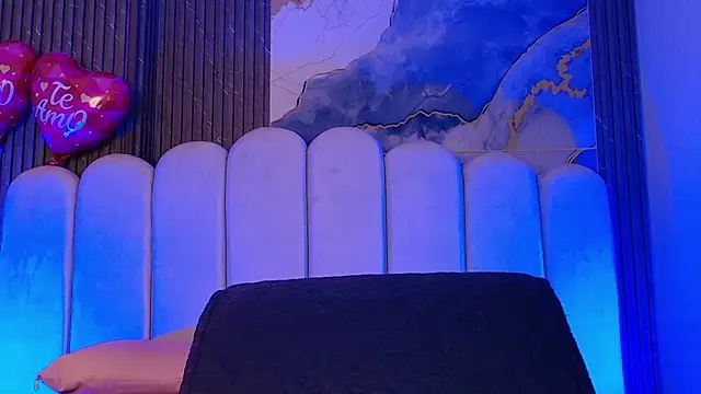 hot dione online show from 02.25.26