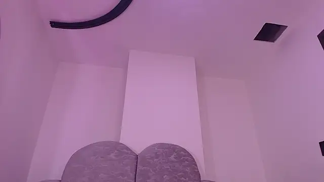 hot dione online show from 06.03.26