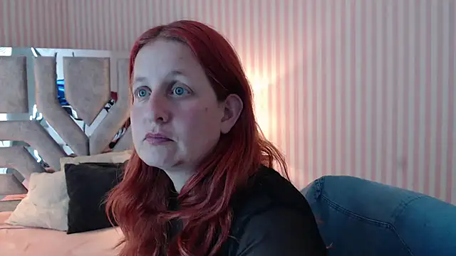 ViioletaMora online show from 03.12.25