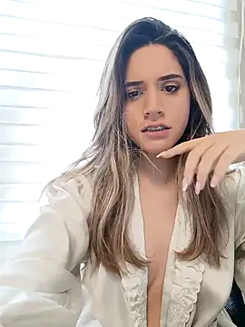 Snapshot of maliciaworld chatting on 01.05.25 maliciaworld online show from 01.05.25