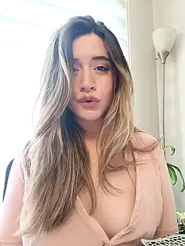 Snapshot of maliciaworld chatting on 02.06.25 maliciaworld online show from 02.06.25