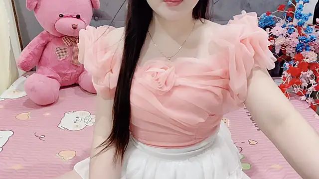 Snapshot of Funikio chatting on 03.22.26 Funikio online show from 03.22.26