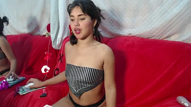 Melody phillips2 online show from 02.21.25