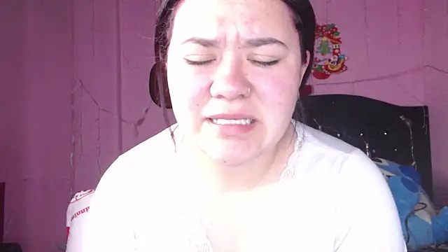 NikkiRous  online show from 03.08.25