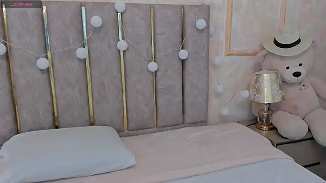 Cheerrysweett online show from 12.12.24