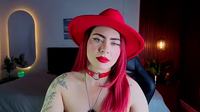 Snapshot of Dulce_charlottee chatting on 05.25.26 Dulce charlottee online show from 05.25.26