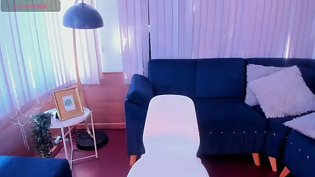 cami cruzz online show from 02.01.25