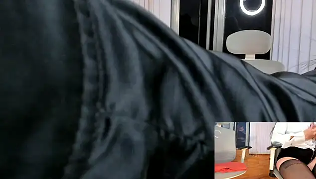 cami cruzz online show from 02.20.25