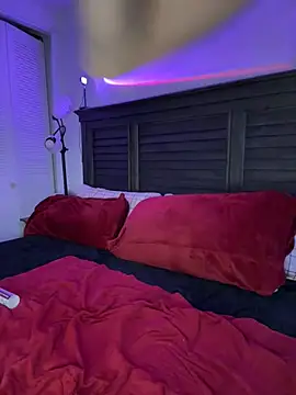 BrattyBae xo online show from 02.20.25