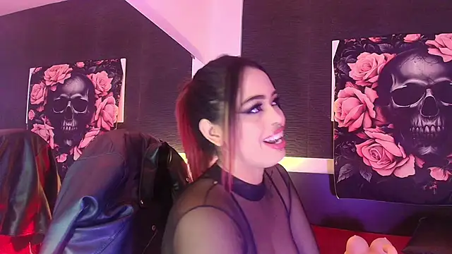 EvaaFoxxy1 online show from 02.25.26