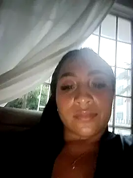 KateVenegas online show from 02.28.25