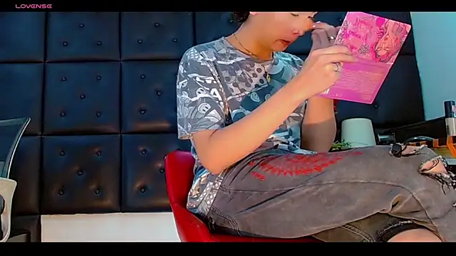 Daniela Pink  online show from 07.14.26