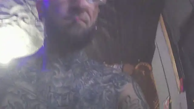 Snapshot of Smurfschmidt chatting on 12.16.24 Smurfschmidt online show from 12.16.24