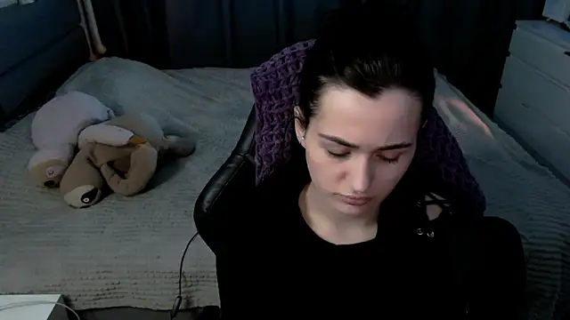 KiraYammy online show from 03.04.26