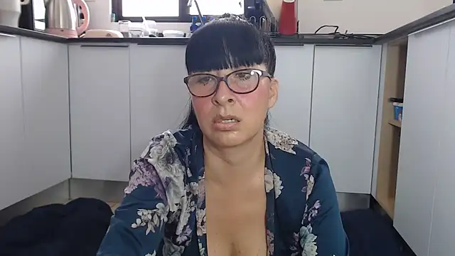 HellenLatin online show from 05.21.26