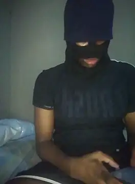 Gifttheskimaskboy online show from 09.22.25