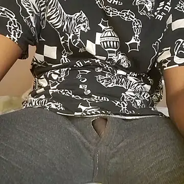 Gifttheskimaskboy online show from 11.12.25