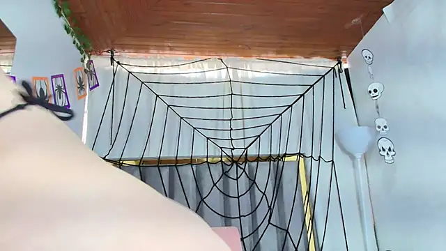 Zoe Curvy online show from 10.20.25