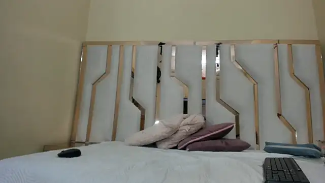 Snapshot of TifanyChill chatting on 01.12.25 TifanyChill online show from 01.12.25