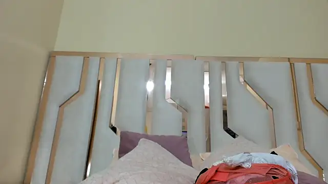 Snapshot of TifanyChill chatting on 01.18.25 TifanyChill online show from 01.18.25