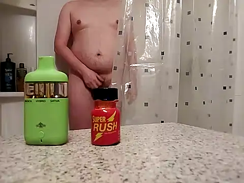 Snapshot of 420getsmehorny chatting on 12.22.24 420getsmehorny online show from 12.22.24