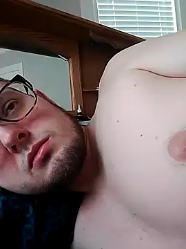 Snapshot of 420getsmehorny chatting on 09.08.25 420getsmehorny online show from 09.08.25