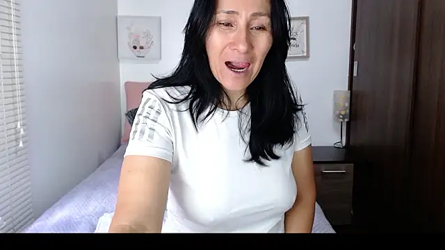 Maira B online show from 03.13.26