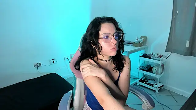 WandaDoll online show from 03.20.25