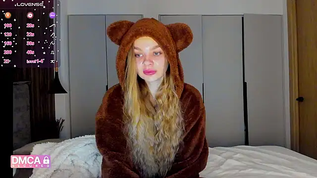 Molly sweetie online show from 12.17.25