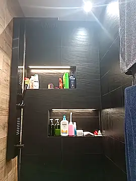 Snapshot of Sweet_bear69 chatting on 02.10.25 Sweet bear69 online show from 02.10.25